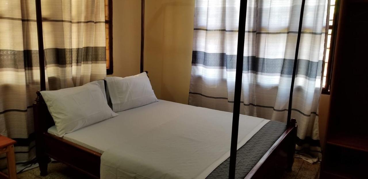 Aivlys Lodge Kilimanjaro Msaranga Exteriör bild
